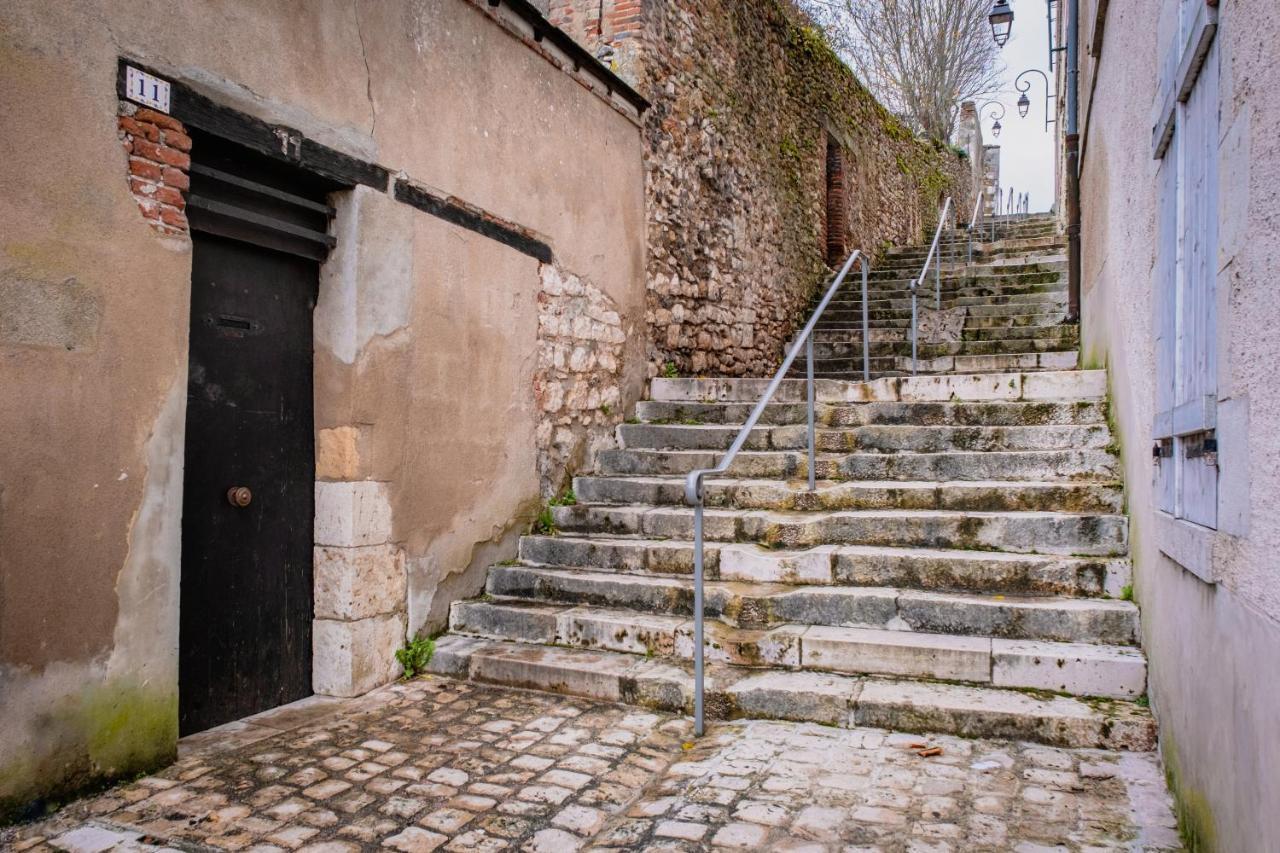 Le Cocon- Atypique Classe 2 Etoiles Gien Exterior foto